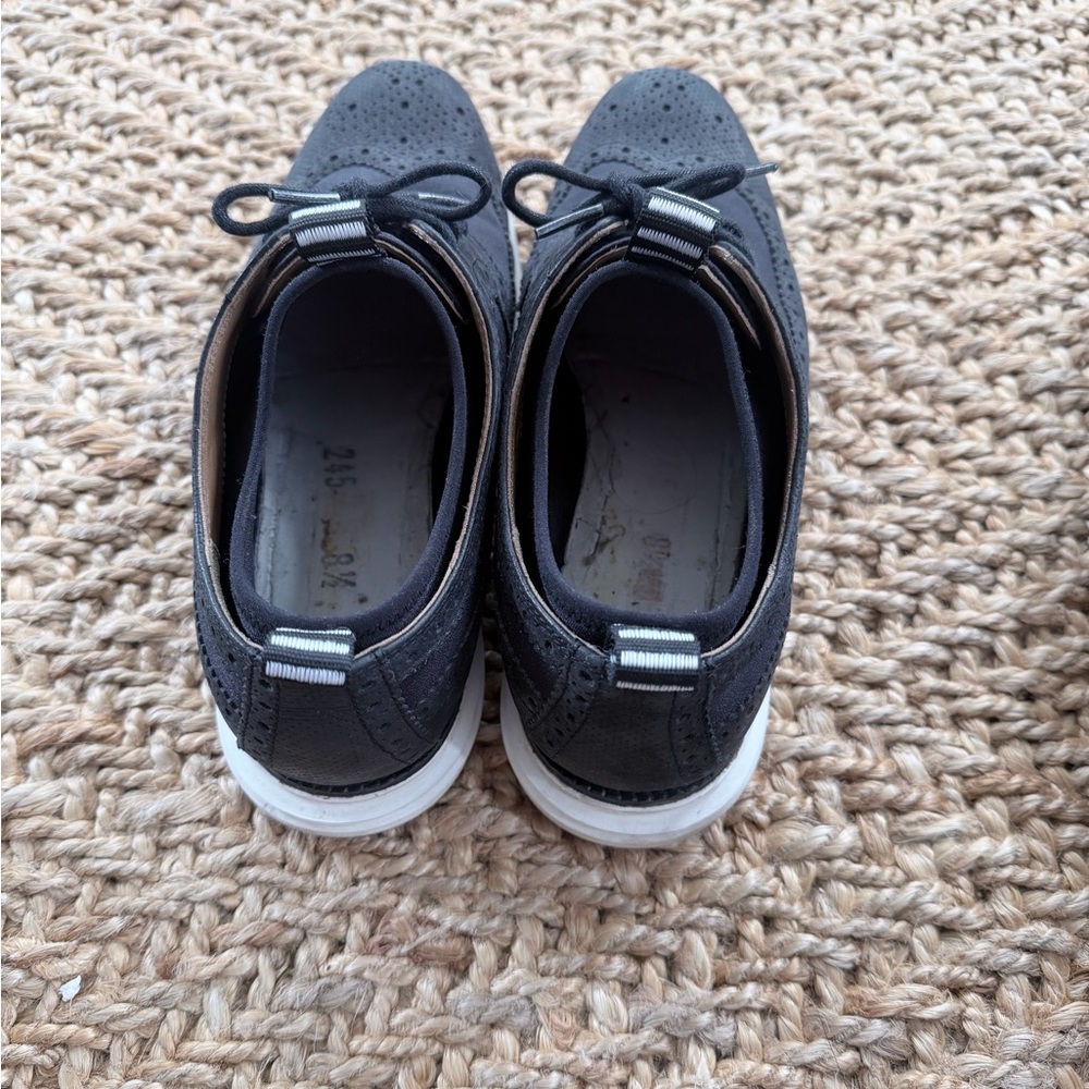 Cole Haan Lunarlon Classic Black Oxford Shoes - Picture 2 of 5